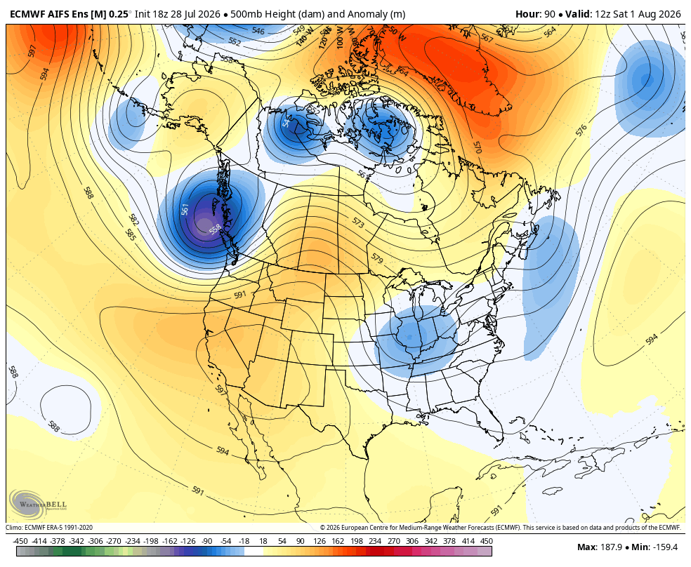 500mb height anomalies showing a big ridge over California